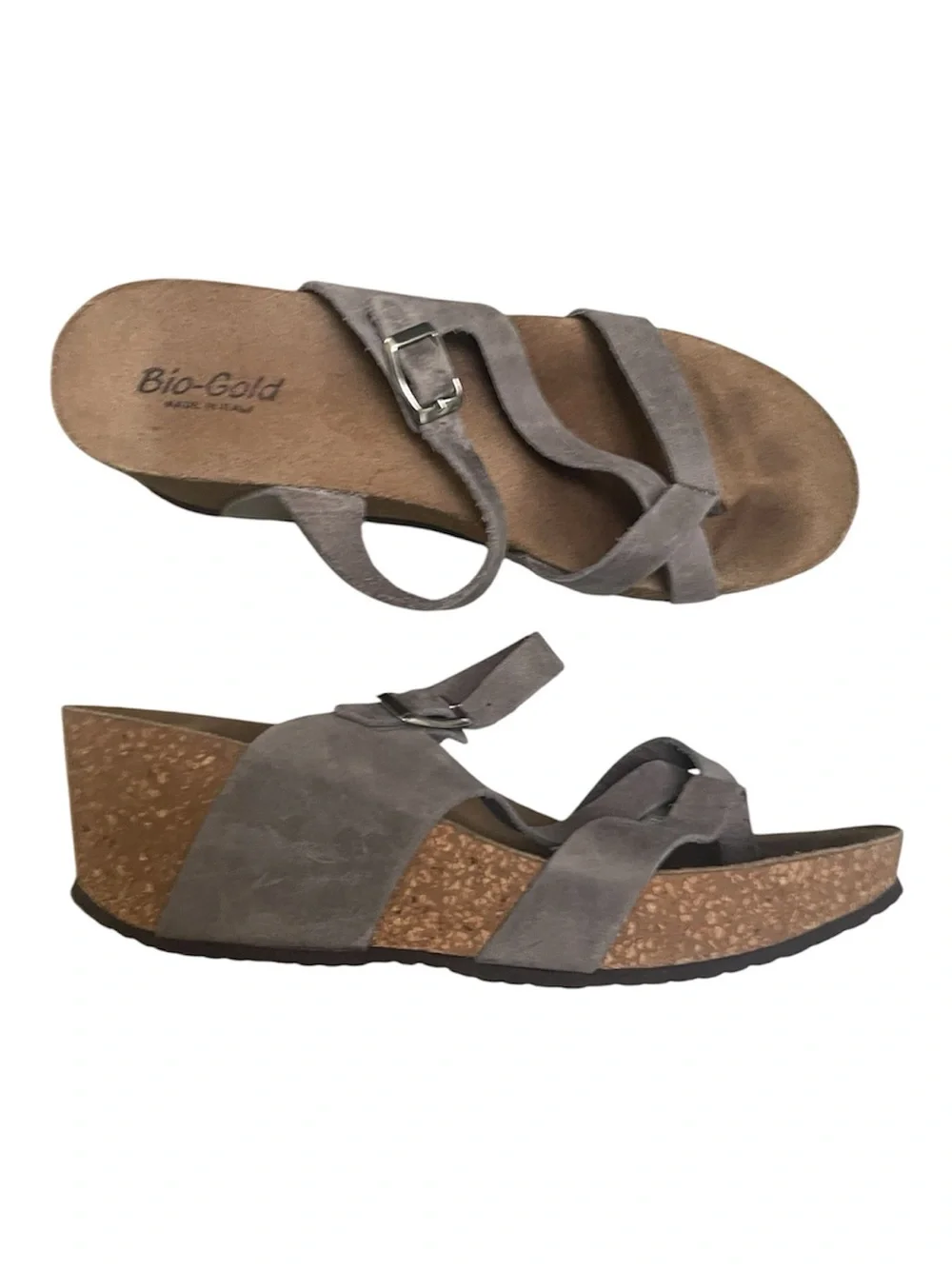 Bio-Gold Glass Ceiling Leather Sandal Wedges (Size Not Labeled) Size 9 Gray